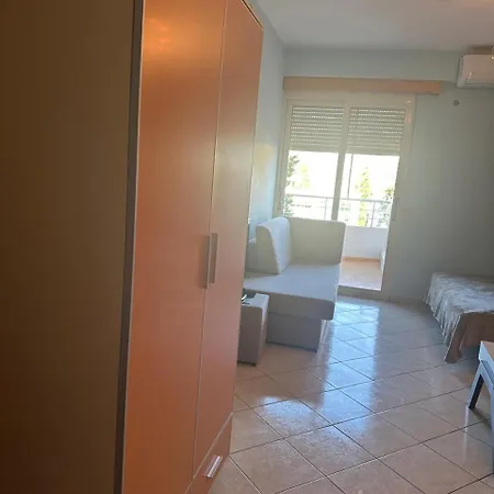 Apartment Flofla *